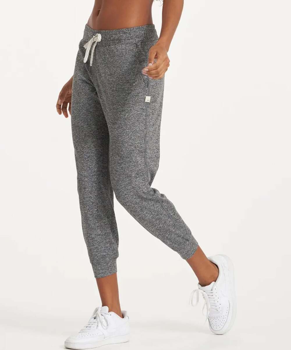 Vuori Performance Jogger in Heather Gray Women's Size Small